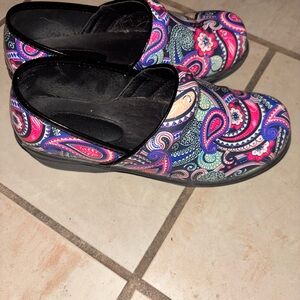 Colorful Paisley Women's Clogs